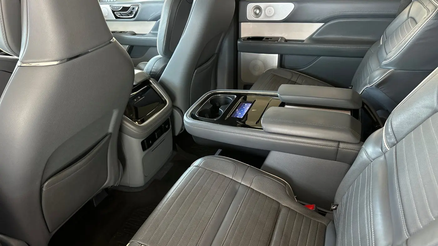 2023 Lincoln Navigator L Black Label