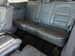 2023 Navigator L Thumbnail 14