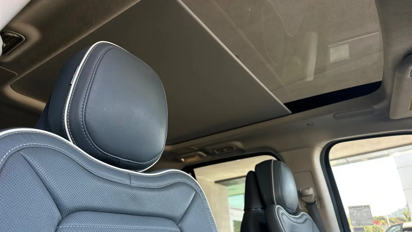 2023 Lincoln Navigator L Black Label