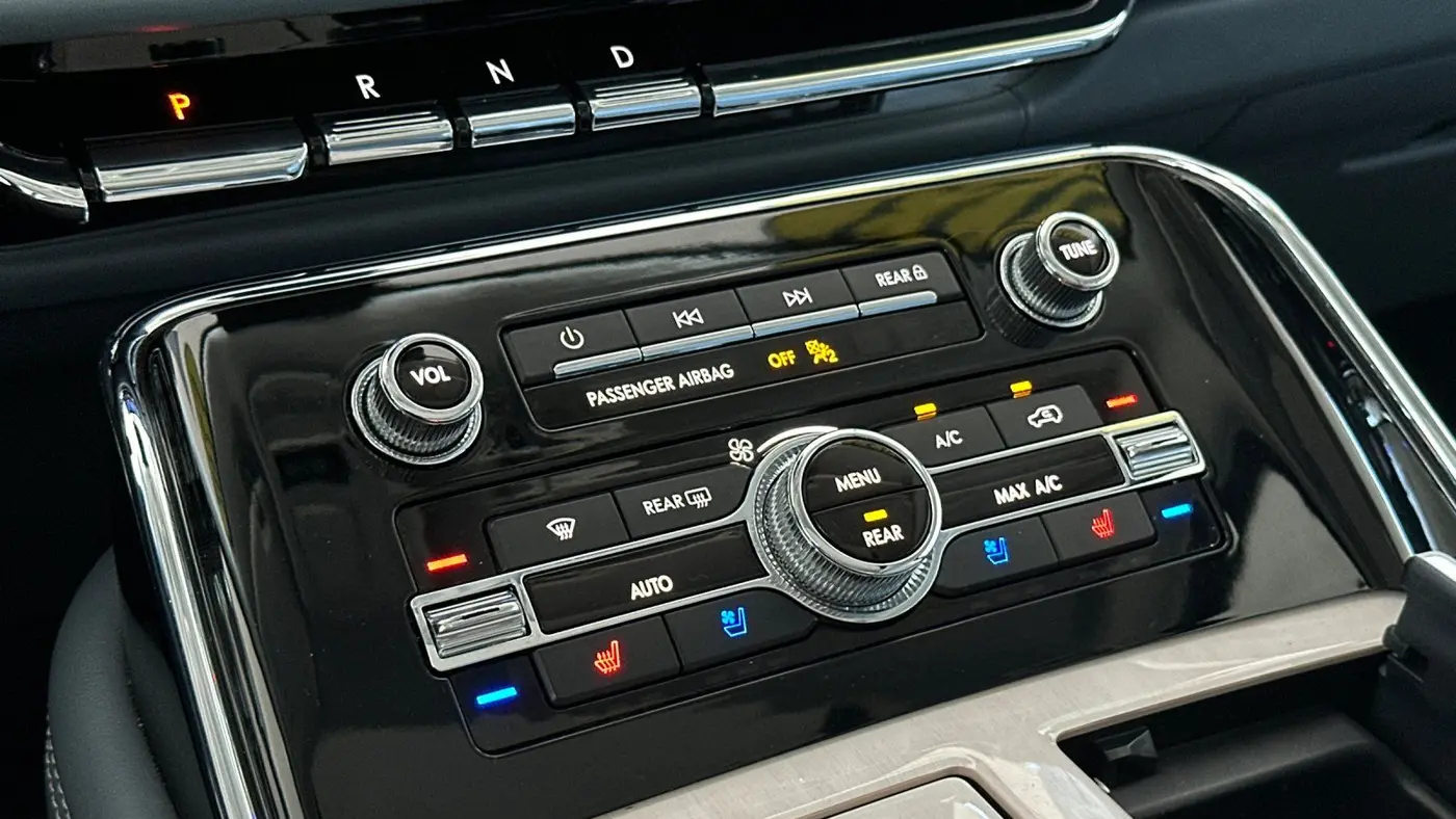 2023 Lincoln Navigator L Black Label