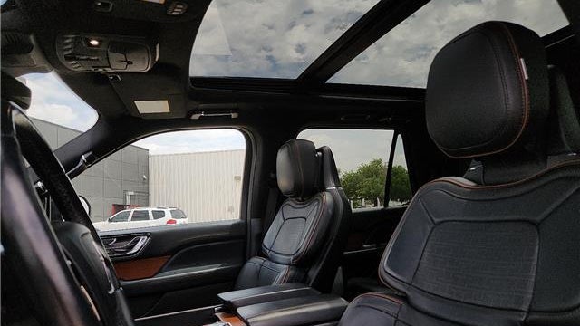 2023 Lincoln Navigator L Black Label