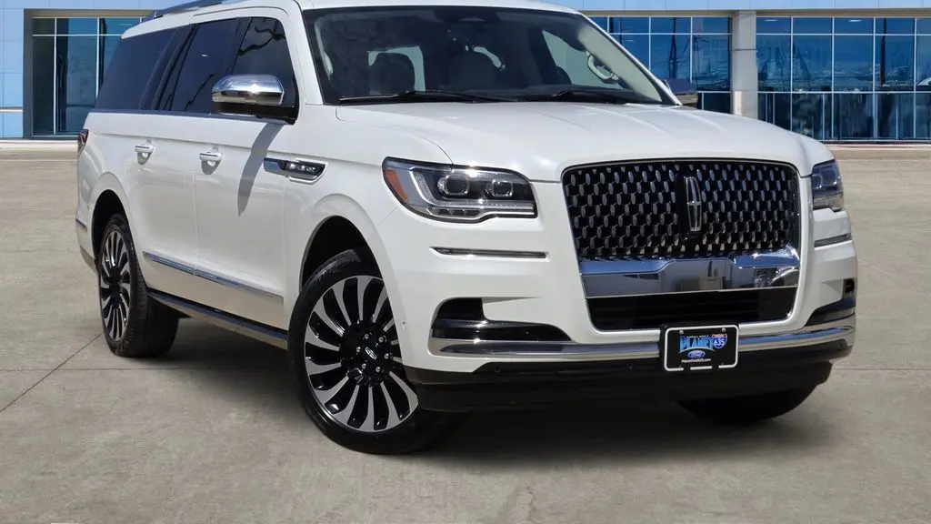 Preowned 2024 Lincoln Navigator L Black Label for Sale