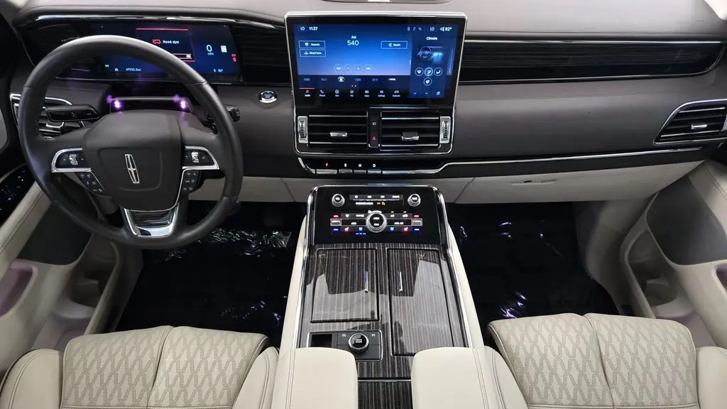 2024 Lincoln Navigator L Black Label