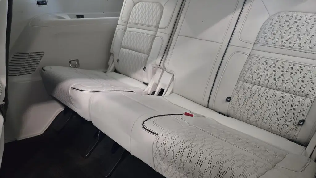 2024 Lincoln Navigator L Black Label
