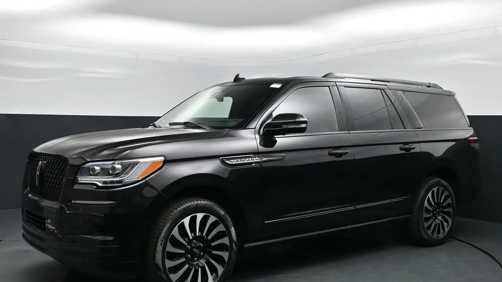 Preowned 2024 Lincoln Navigator L Black Label for Sale