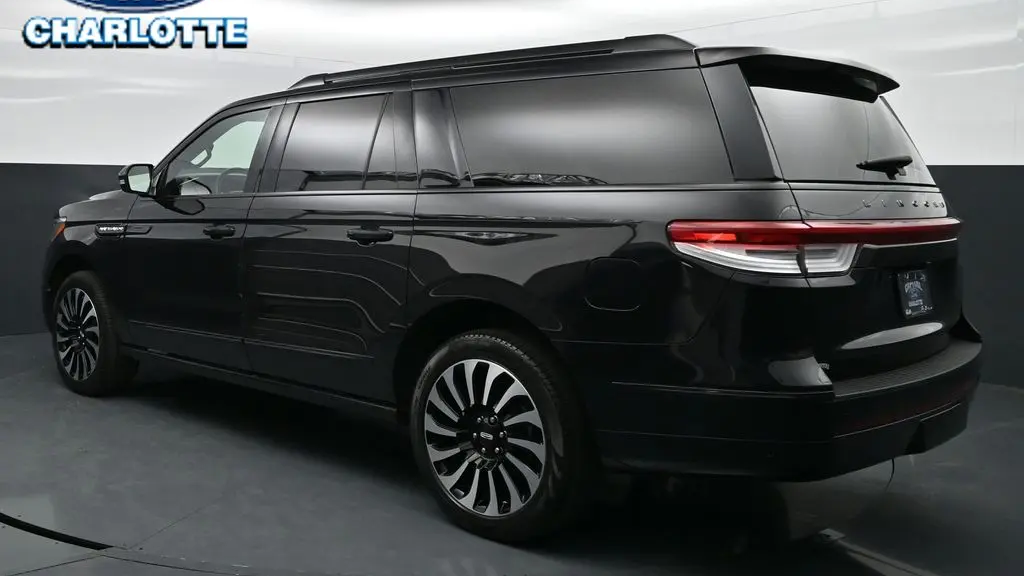 2024 Lincoln Navigator L Black Label