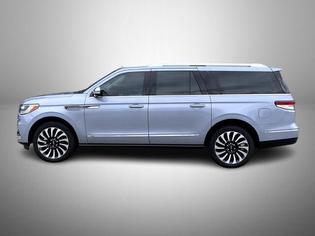 2024 Lincoln Navigator - $72,855