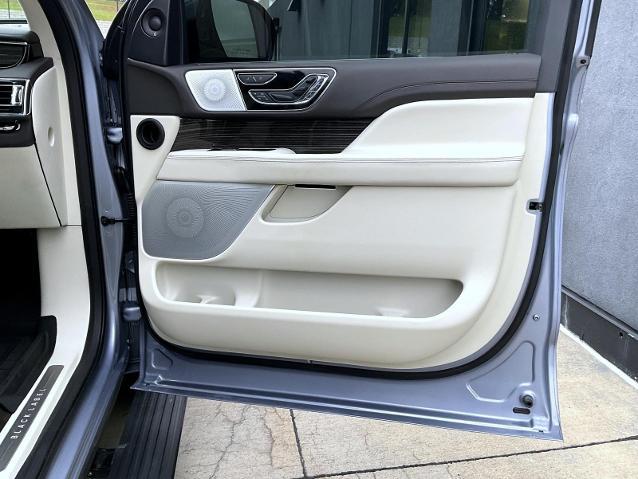 2024 Lincoln Navigator - $72,855