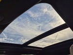 2025 Navigator L Thumbnail 9