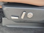 2025 Navigator L Thumbnail 10