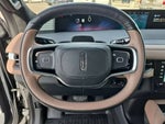 2025 Navigator L Thumbnail 15