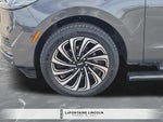 2025 Navigator L Thumbnail 21
