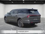 2025 Navigator L Thumbnail 23
