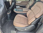 2025 Navigator L Thumbnail 30