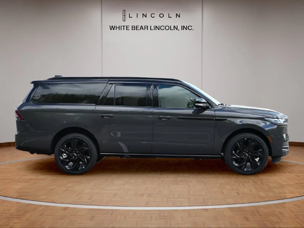 2026 Lincoln Navigator - $115,338