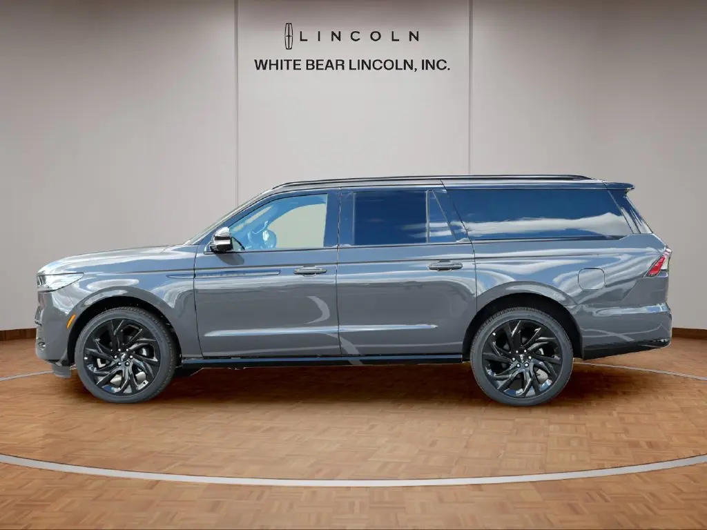 2026 Lincoln Navigator - $115,338
