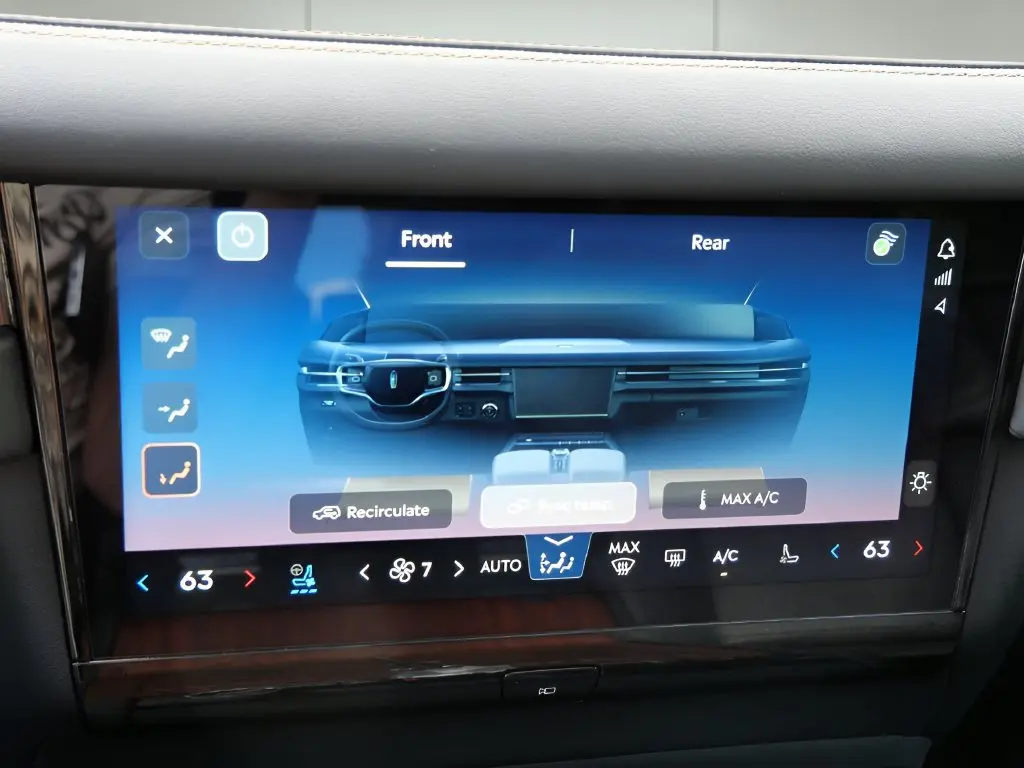 2026 Lincoln Navigator - $115,338