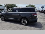 2023 Navigator L Thumbnail 15