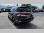 2023 Navigator L Thumbnail 18