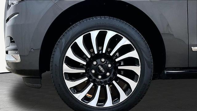2023 Lincoln Navigator L Black Label