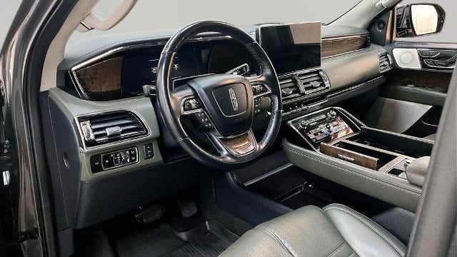 2023 Lincoln Navigator L Black Label