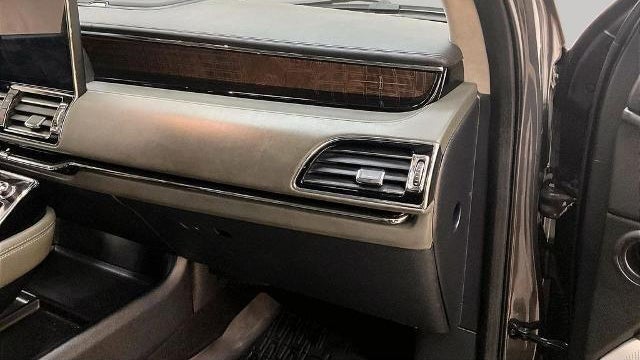 2023 Lincoln Navigator L Black Label