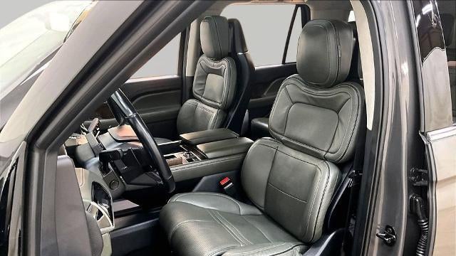 2023 Lincoln Navigator L Black Label