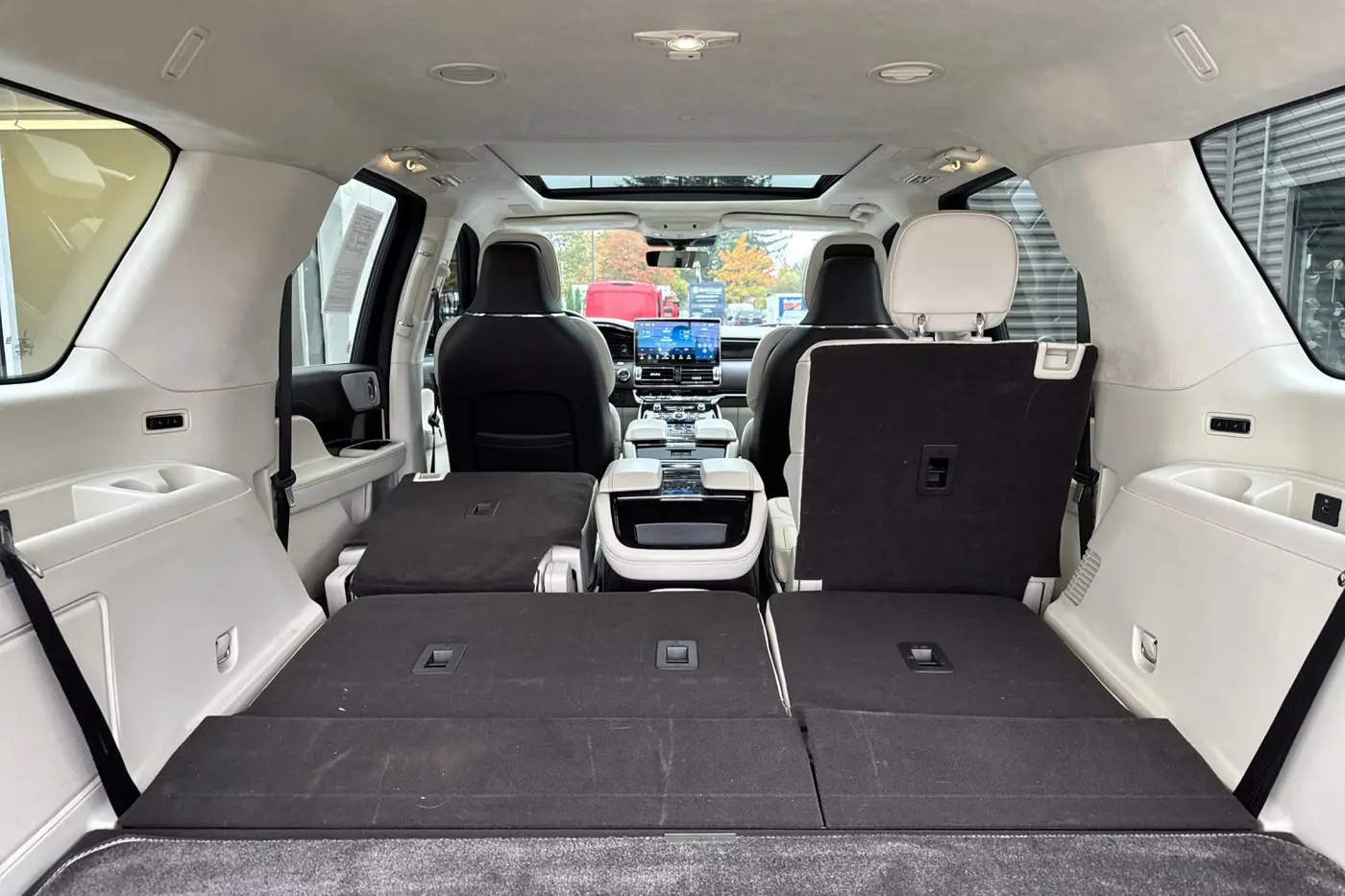 2024 Lincoln Navigator - $61,917
