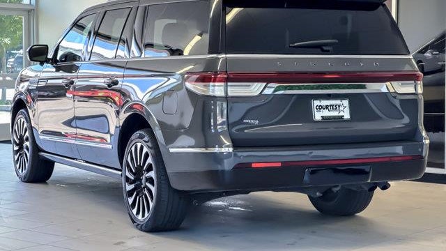 2024 Lincoln Navigator L Black Label