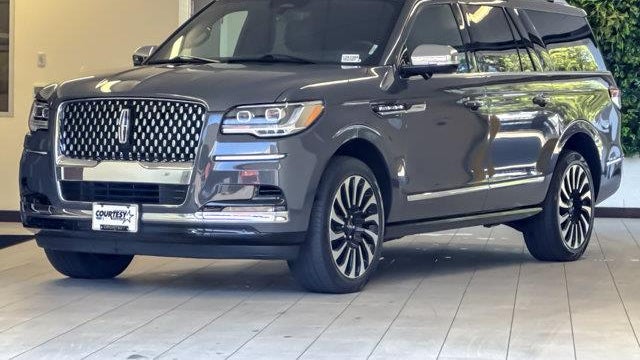 2024 Lincoln Navigator L Black Label