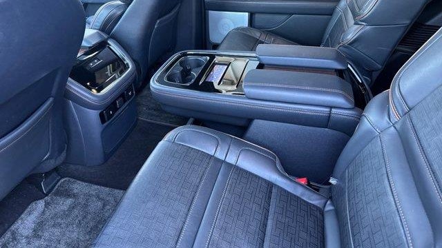 2024 Lincoln Navigator L Black Label