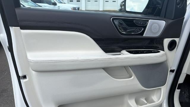 2024 Lincoln Navigator L Black Label