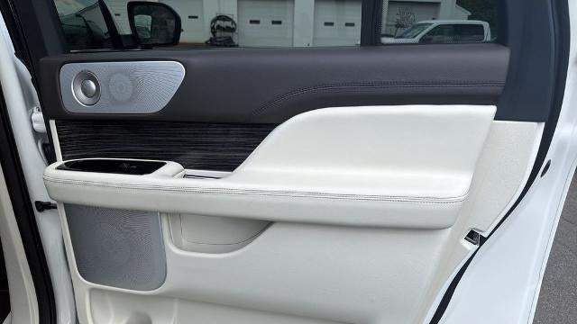 2024 Lincoln Navigator L Black Label