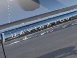 2025 Navigator L Thumbnail 5