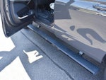 2025 Navigator L Thumbnail 17