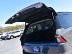 2025 Navigator L Thumbnail 32