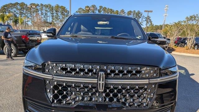 2025 Lincoln Navigator L Black Label