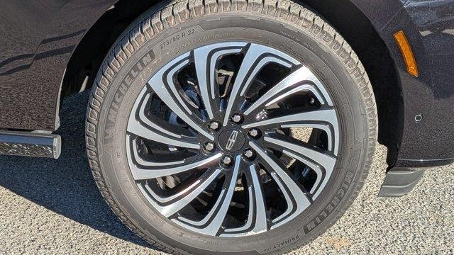 2025 Lincoln Navigator L Black Label