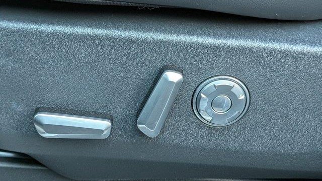 2025 Lincoln Navigator L Black Label