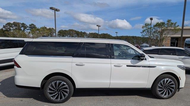 2025 Lincoln Navigator L Black Label