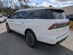 2025 Navigator L Thumbnail 6