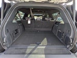 2025 Navigator L Thumbnail 14