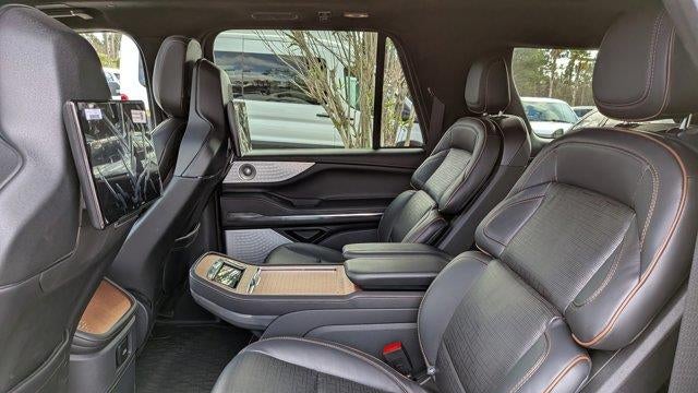 2025 Lincoln Navigator L Black Label