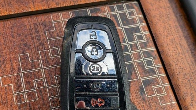 2025 Lincoln Navigator L Black Label