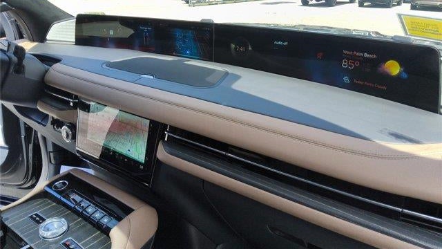 2025 Lincoln Navigator L Black Label