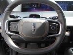 2025 Navigator L Thumbnail 16
