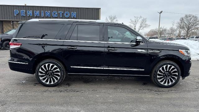 2023 Lincoln Navigator L Black Label
