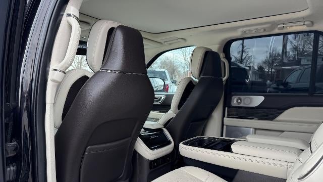 2023 Lincoln Navigator L Black Label