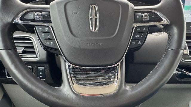 2023 Lincoln Navigator L Black Label