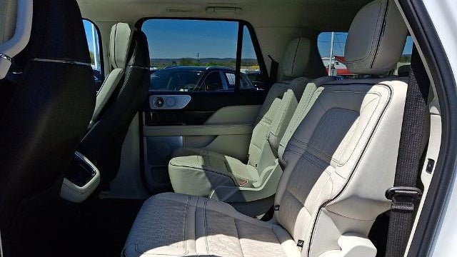 2024 Lincoln Navigator L Black Label